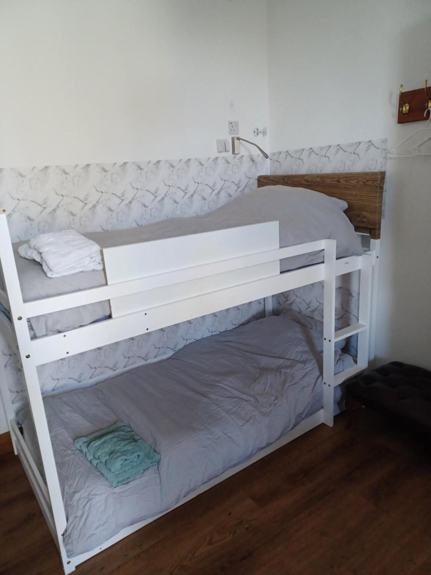 Voyage Hostel - Ensuite Family Rooms With Shared Kitchen Douglas Zewnętrze zdjęcie