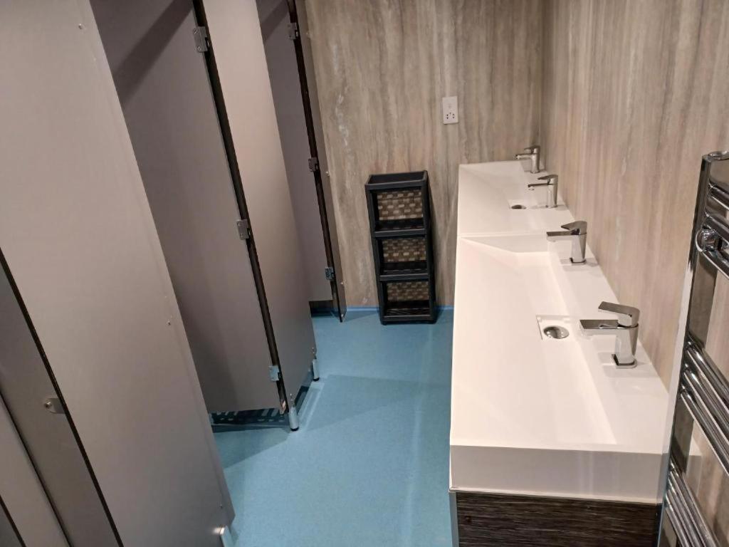Voyage Hostel - Ensuite Family Rooms With Shared Kitchen Douglas Pokój zdjęcie